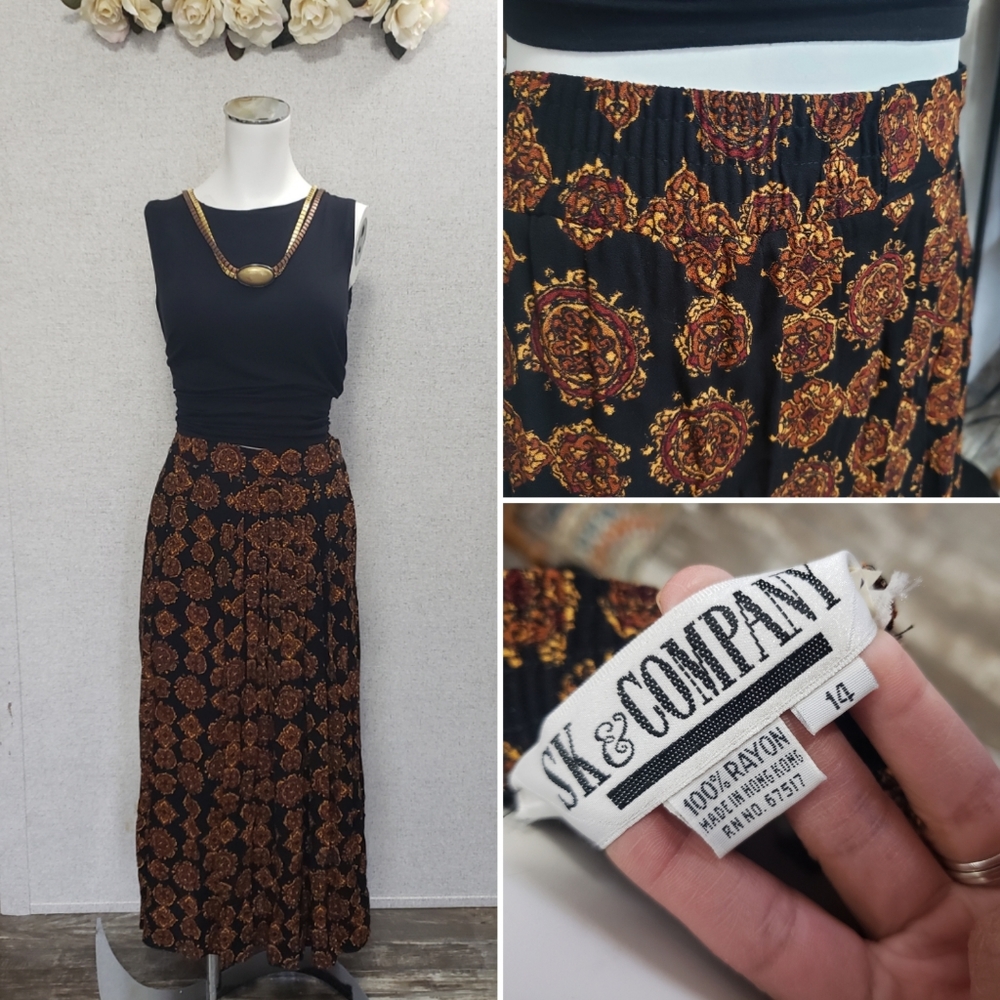 Medallion Design Long Skirt